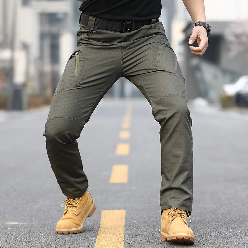 Calça Cargo Tática à Prova de Vento e Água com Bolsos Múltiplos - P ao G4